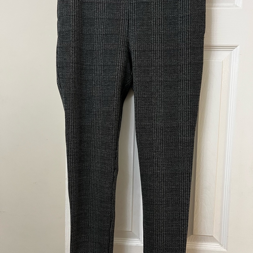 Ann Taylor Woman Charcoal plaid Pants